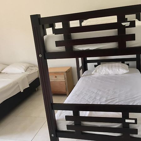 Palomino Breeze Hostal Bagian luar foto